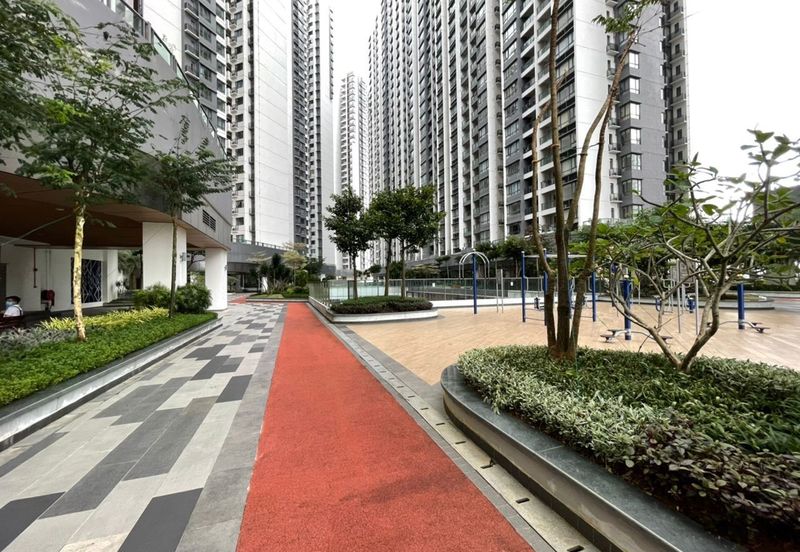 Puteri Cove Residences