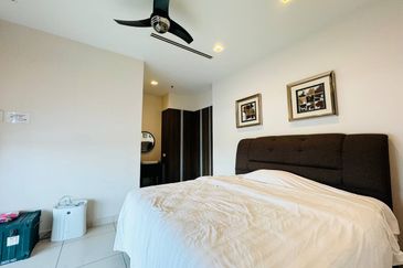 Somerset Puteri Harbour