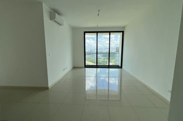 The M @ Medini Macrolink