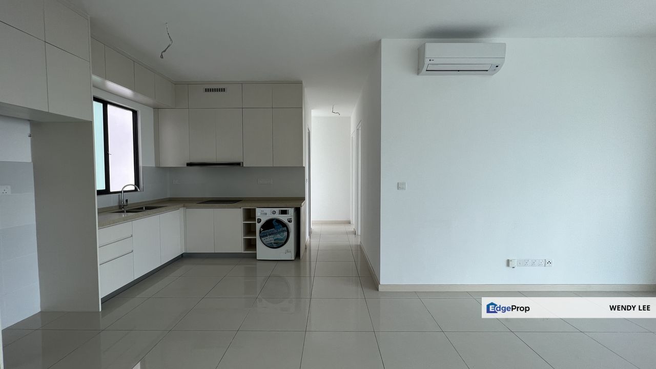 JB Iskandar Malaysia Medini/Easy Access Tuas Second Link/The M Macrolink Service Residence/Ready Building/Medini Apartment/Condo/Eco Botanic/Legoland, Johor, 