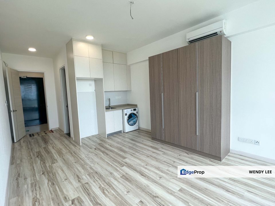 The M Macrolink Service Residence/JB Iskandar Malaysia Medini/Easy Access Tuas Second Link/Ready Building/Medini Apartment/Condo/Eco Botanic/Legoland, Johor, 