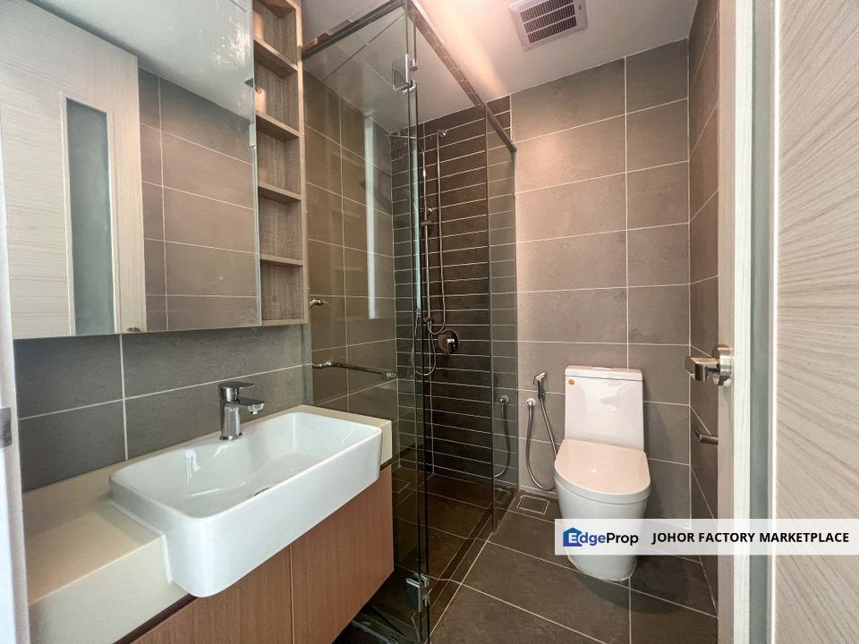 The M Macrolink Service Residence/JB Iskandar Malaysia Medini/Easy Access Tuas Second Link/Ready Building/Medini Apartment/Condo/Eco Botanic/Legoland, Johor, 