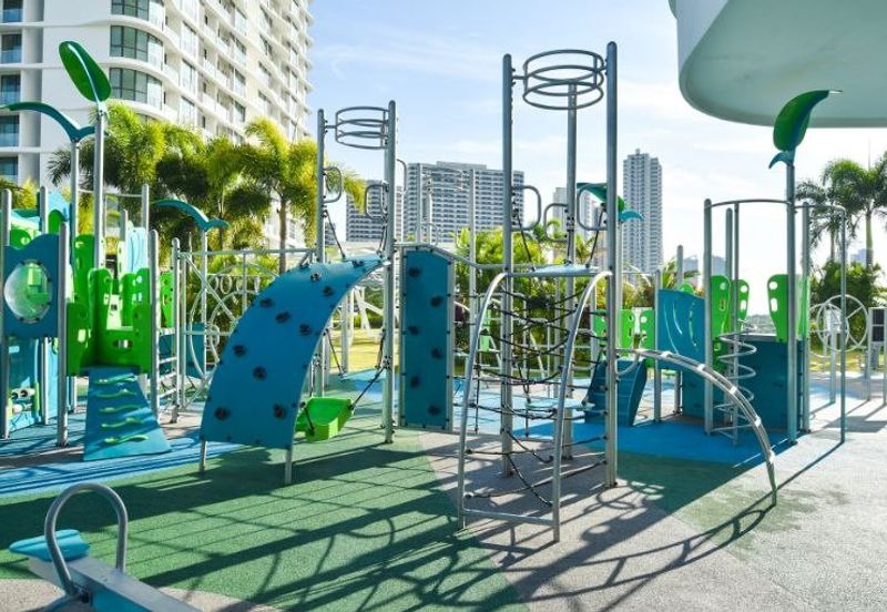 The M @ Medini Macrolink