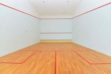 The M @ Medini Macrolink