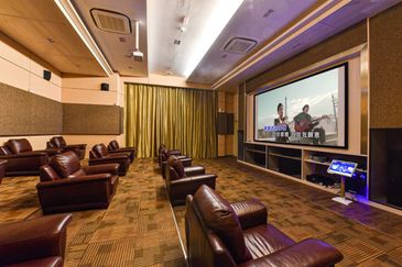 The M @ Medini Macrolink