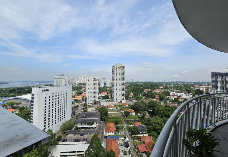 Golden Sands Seaview Residence