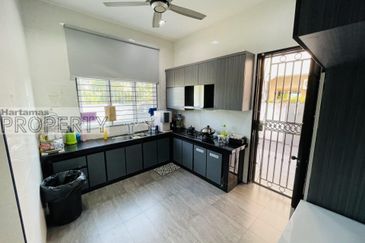 Jalan Gembira Taman Gembira 83000 Batu Pahat Johor