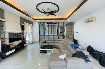 Jalan Gembira Taman Gembira 83000 Batu Pahat Johor