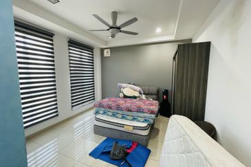 Jalan Gembira Taman Gembira Batu Pahat 83000 Johor