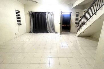 Taman Astana Harmoni Lukut Port Dickson, Negeri Sembilan.