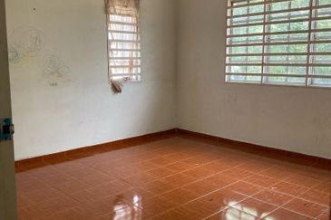 Taman Astana Harmoni Lukut Port Dickson, Negeri Sembilan.