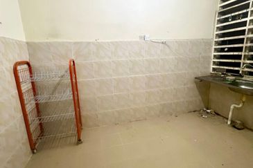 Taman Astana Harmoni Lukut Port Dickson, Negeri Sembilan.