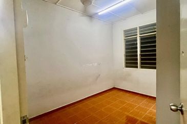 Taman Astana Harmoni Lukut Port Dickson, Negeri Sembilan.