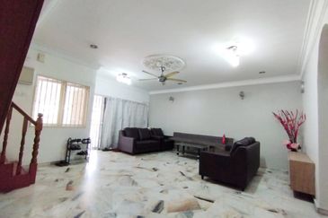 [FOR SALE] FULLY FURNISHED 2 Storey Taman Bukit Kajang Mewah