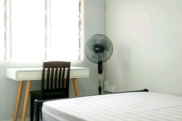 [FOR SALE] FULLY FURNISHED 2 Storey Taman Bukit Kajang Mewah