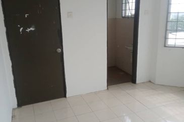 BELOW MARKET Pangsapuri Villamas Sungai Pinang KAPAR KLANG