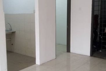 BELOW MARKET Pangsapuri Villamas Sungai Pinang KAPAR KLANG