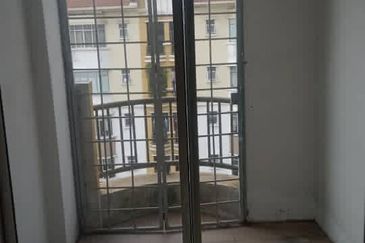 BELOW MARKET Pangsapuri Villamas Sungai Pinang KAPAR KLANG