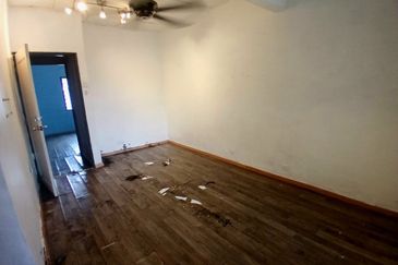 Double Storey Terrace House Taman Permata Ulu Kelang KL