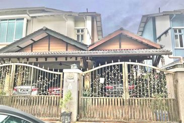 For Sale Double Storey Bungalow, Bandar Seri Putra, Bangi Selangor