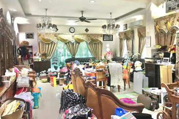 For Sale Double Storey Bungalow, Bandar Seri Putra, Bangi Selangor