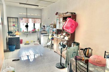 For Sale Facing Open, Single Storey Terrace House Bandar Seri Ehsan, Banting, Selangor