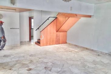 For Sale Double Storey Corner Lot Terrace Taman Sri Watan Ampang Selangor