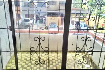 For Sale Double Storey Corner Lot Terrace Taman Sri Watan Ampang Selangor