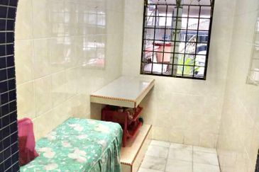 For Sale Double Storey House at Taman Mulia Jaya Ampang. 