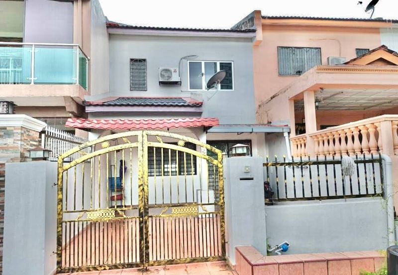 Double Storey Taman Koperasi Cuepacs, Batu 12 Cheras, Kajang