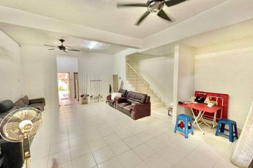  DOUBLE STOREY DESA SALAK PERMAI SALAK TINGGI, SEPANG @ NEAR NILAI