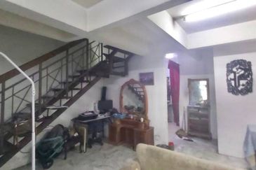 2 Storey Terrace, Bandar Bukit Mahkota - Bangi (Facing Open)