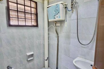 2 Storey Terrace, Bandar Bukit Mahkota - Bangi (Facing Open)