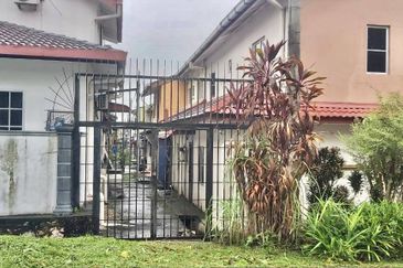 2 Storey Terrace, Bandar Bukit Mahkota - Bangi (Facing Open)