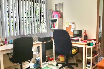 Double Storey Semi Detached Cluster @ Taman Mulia Legenda Suria Pajam, Mantin , N9