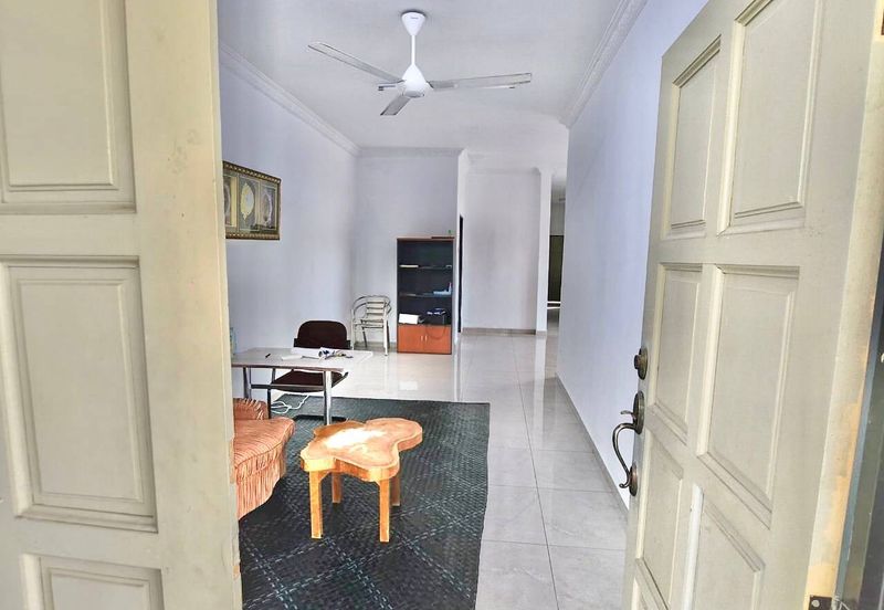 CORNER LOT- Single Storey Jalan Sri Rambai, Batu 13 Kampung Labu Hilir, Labu N9