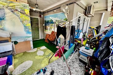 For Sale 1 Storey Terrace @ Bandar Kinrara 4 Puchong Selangor