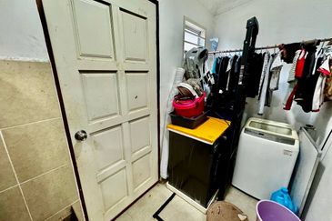 For Sale 1 Storey Terrace @ Bandar Kinrara 4 Puchong Selangor