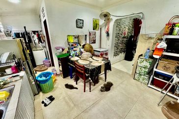 For Sale 1 Storey Terrace @ Bandar Kinrara 4 Puchong Selangor