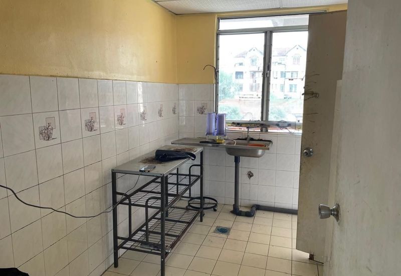 Pangsapuri Langat Utama Taman Langat Murni Banting