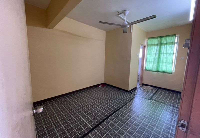 Pangsapuri Langat Utama Taman Langat Murni Banting