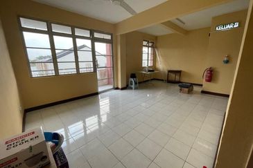 Pangsapuri Langat Utama Taman Langat Murni Banting