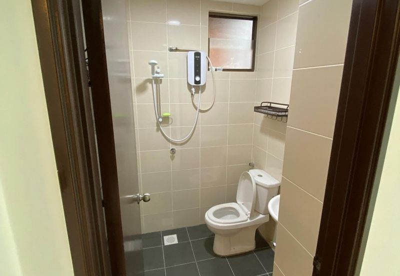 RESIDENSI ZAMRUD KAJANG 2 (Block C, Level 12)