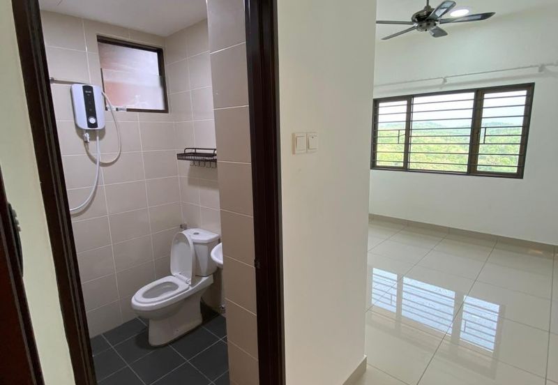 RESIDENSI ZAMRUD KAJANG 2 (Block C, Level 12)