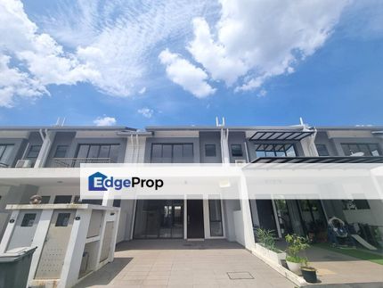 Double Storey Terrace Diamond City, Semenyih, Selangor, Semenyih