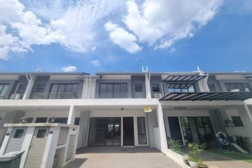 Double Storey Terrace Diamond City, Semenyih