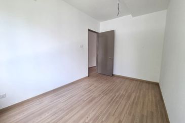 Double Storey Terrace Diamond City, Semenyih