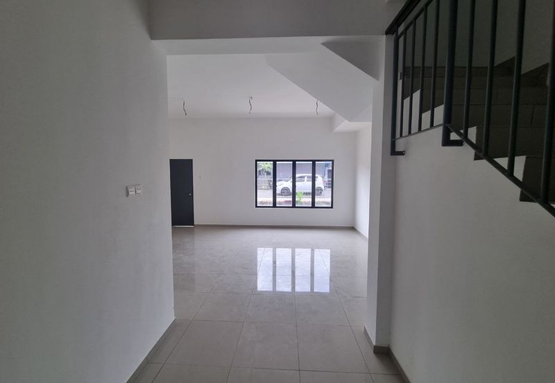 Double Storey Intermediate Taman Wira Permai 1, Jalan Kebun, Seksyen 30 Shah Alam
