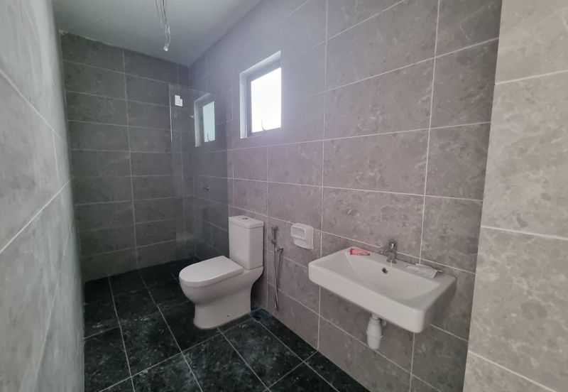 Double Storey Intermediate Taman Wira Permai 1, Jalan Kebun, Seksyen 30 Shah Alam