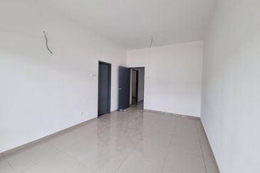 Double Storey Intermediate Taman Wira Permai 1, Jalan Kebun, Seksyen 30 Shah Alam